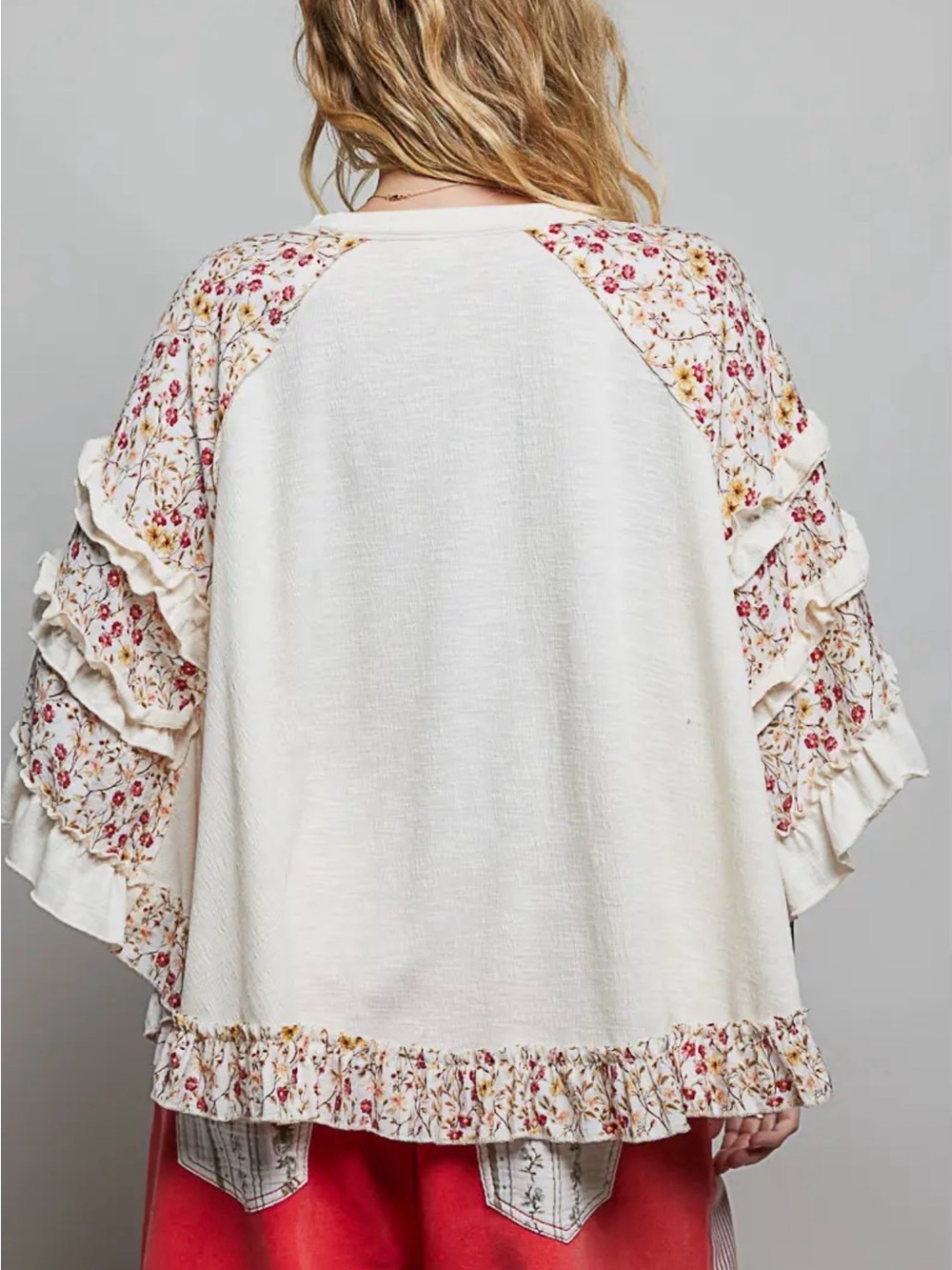 NEW ARRIVALS: SET POL Cream Floral-Trim Ruffle Sleeve Top and Pant - Picture 7 of 8
